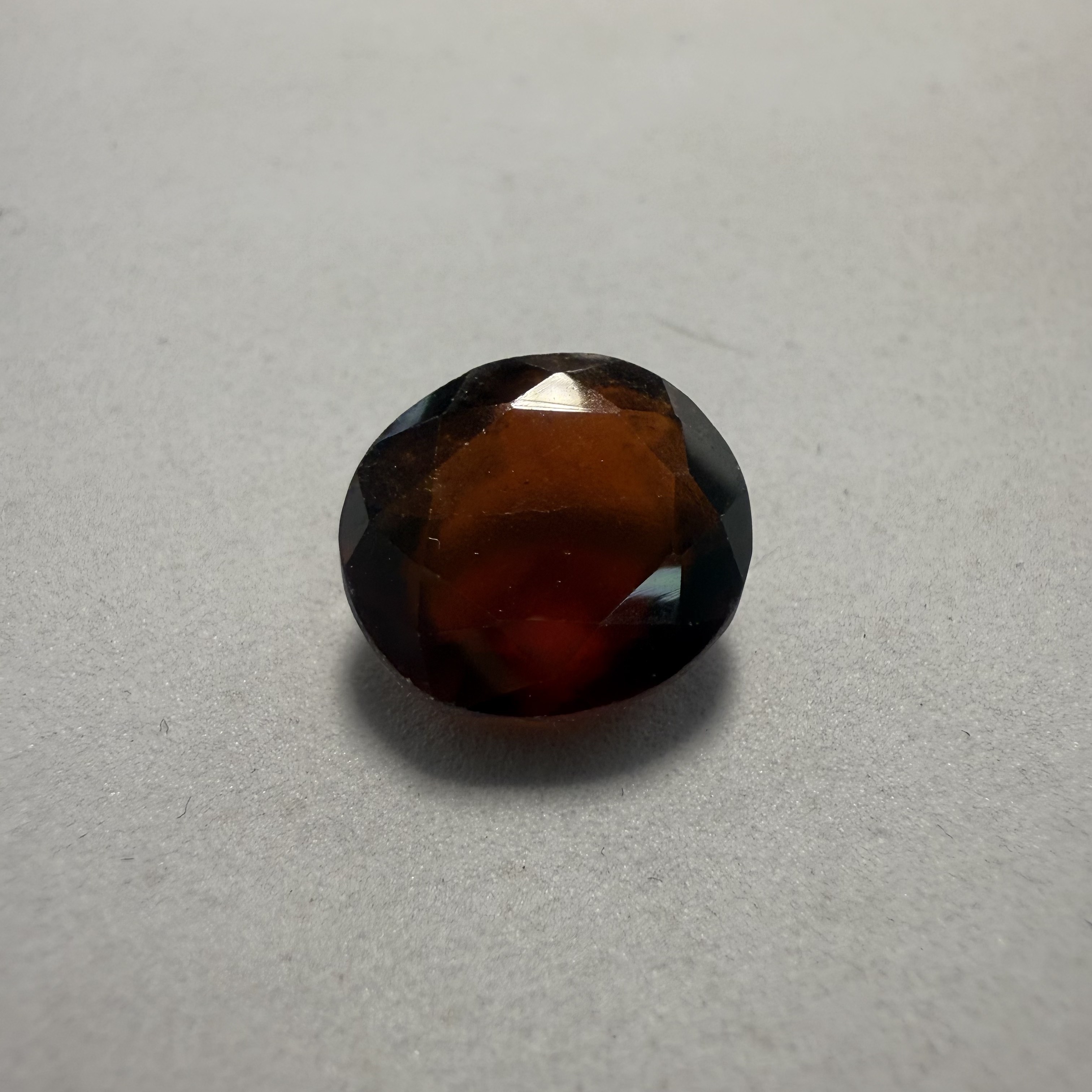 Garnet - 9.35 Carat