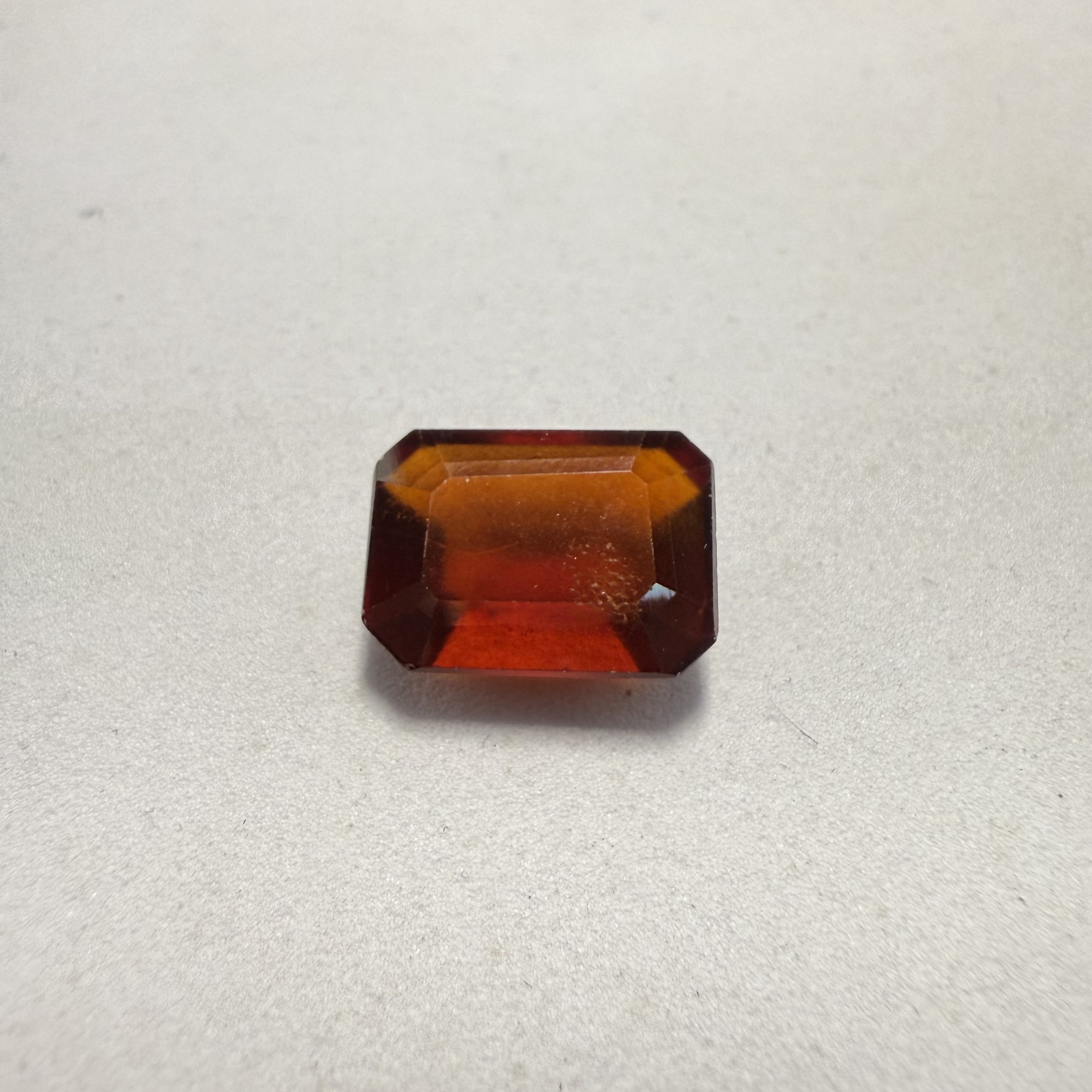 Garnet - 9.65 Carat