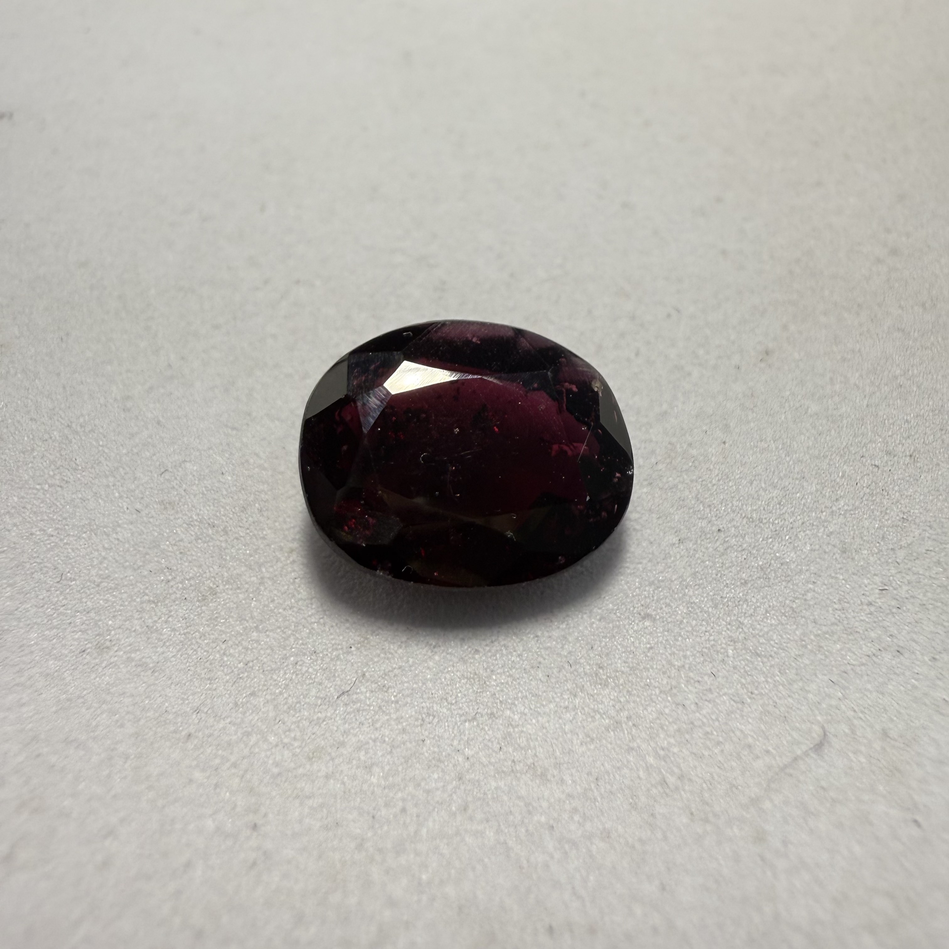 Garnet - 7.05 Carat