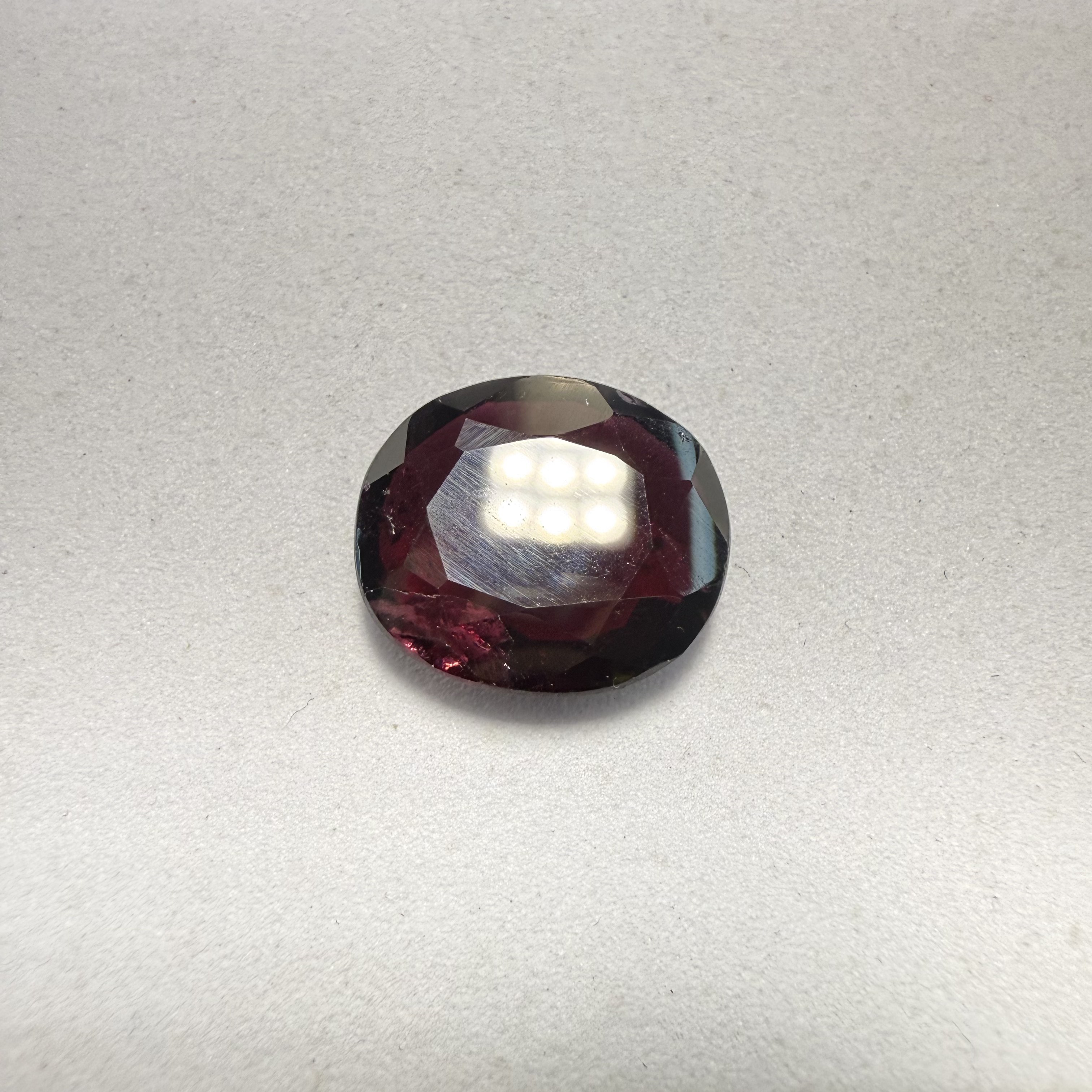 Garnet - 9.10 Carat