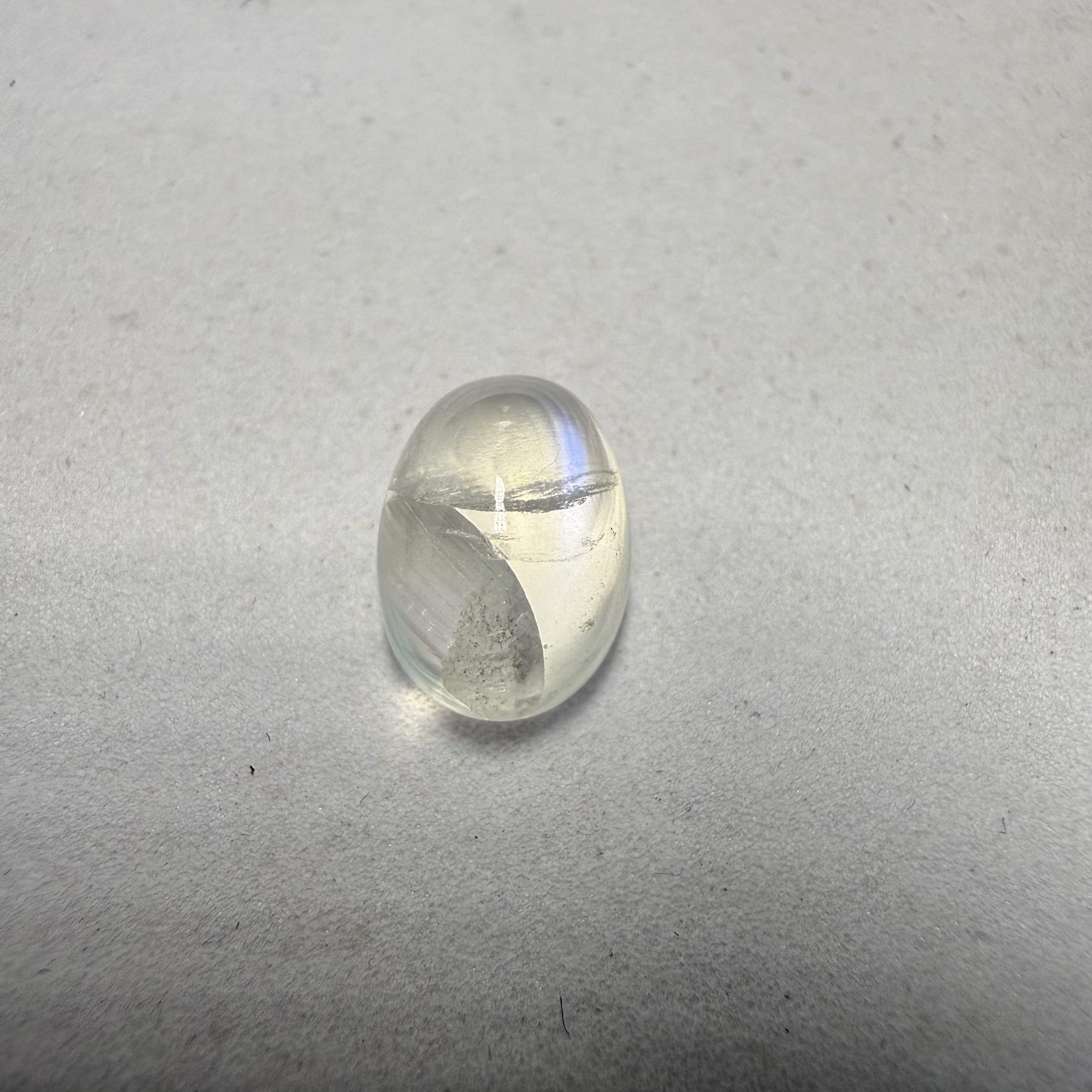 Moonstone - 3.80 Carat