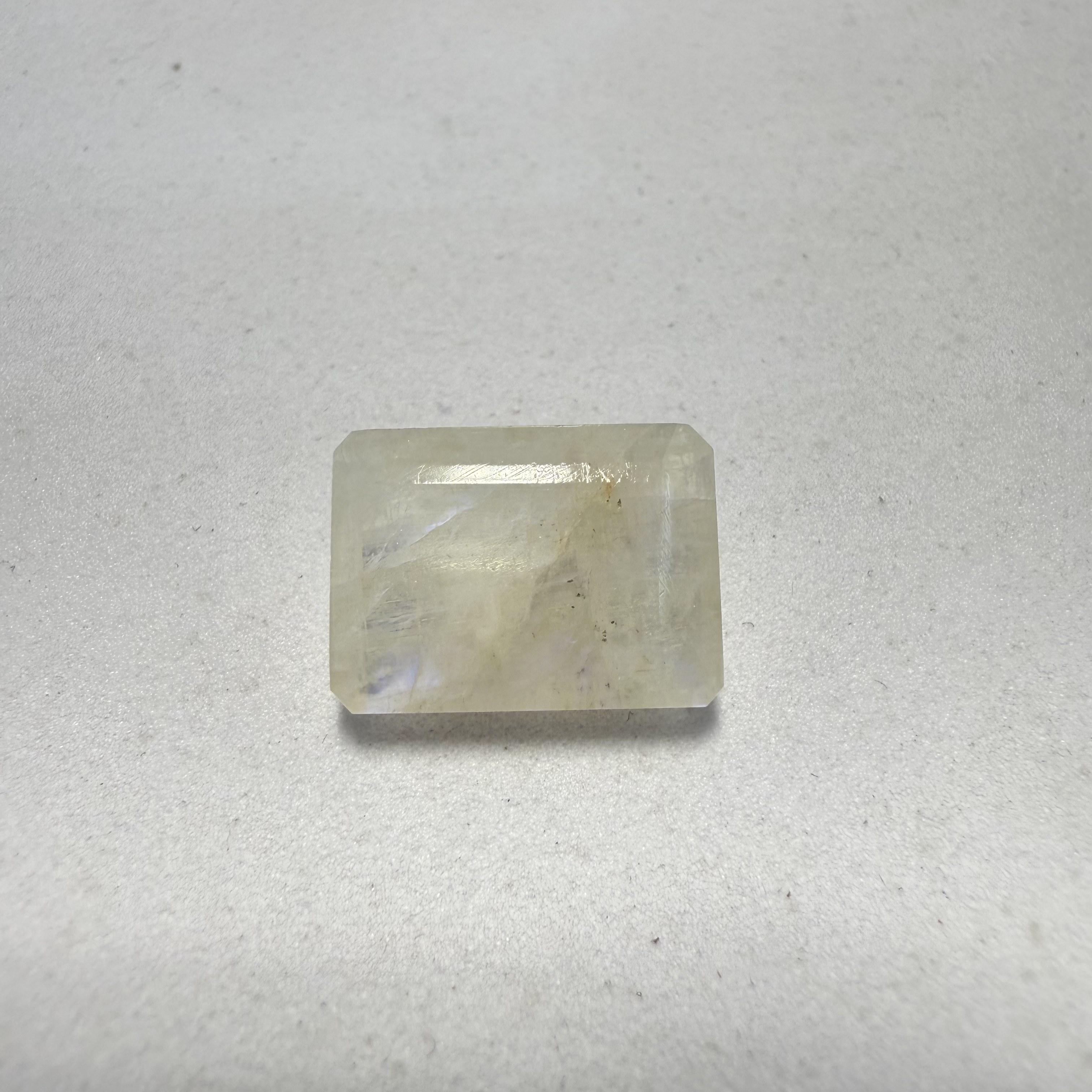 Moonstone - 7.35 Carat