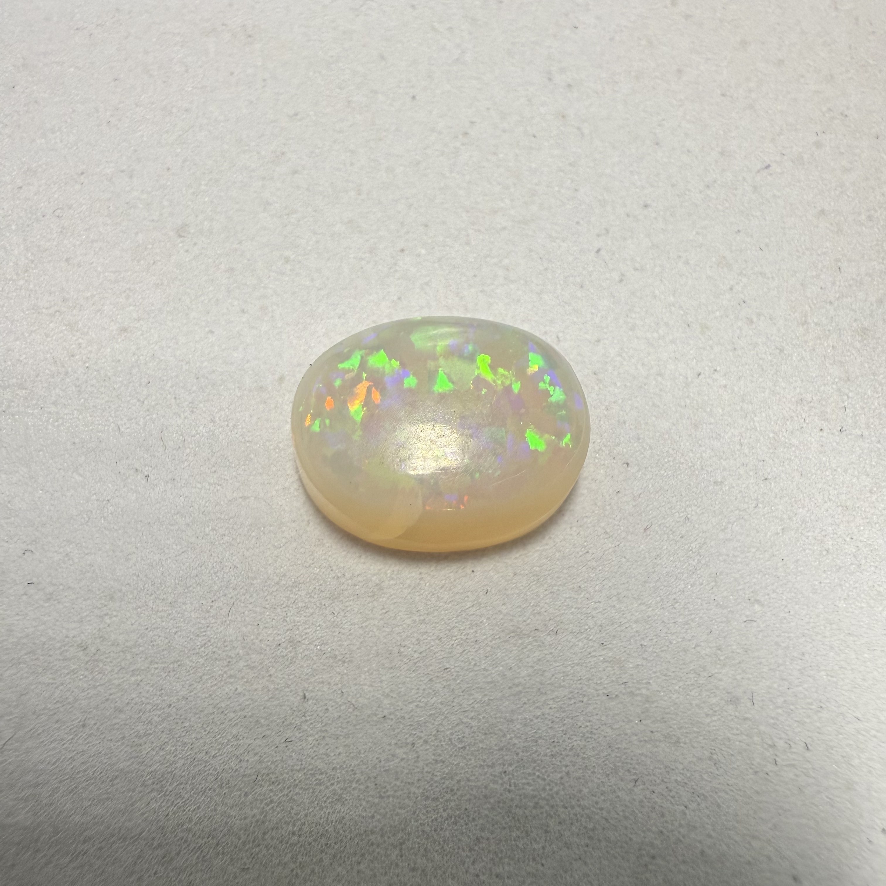 Opal - 4.80 Carat