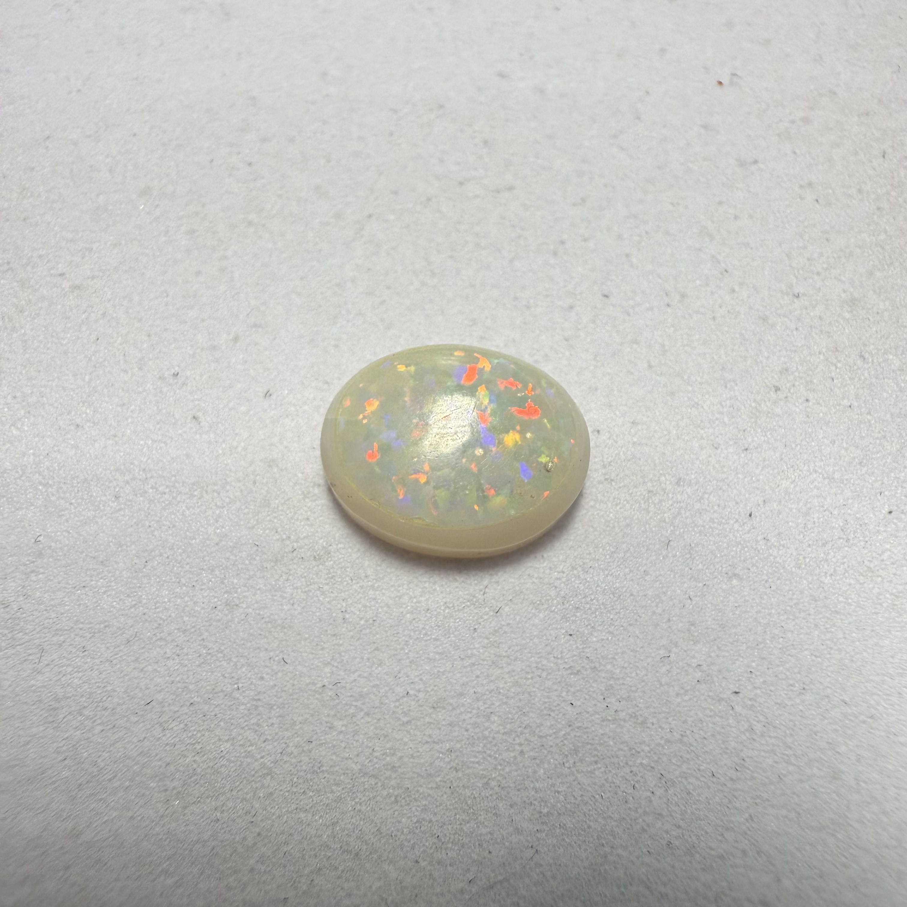 Opal - 2.90 Carat