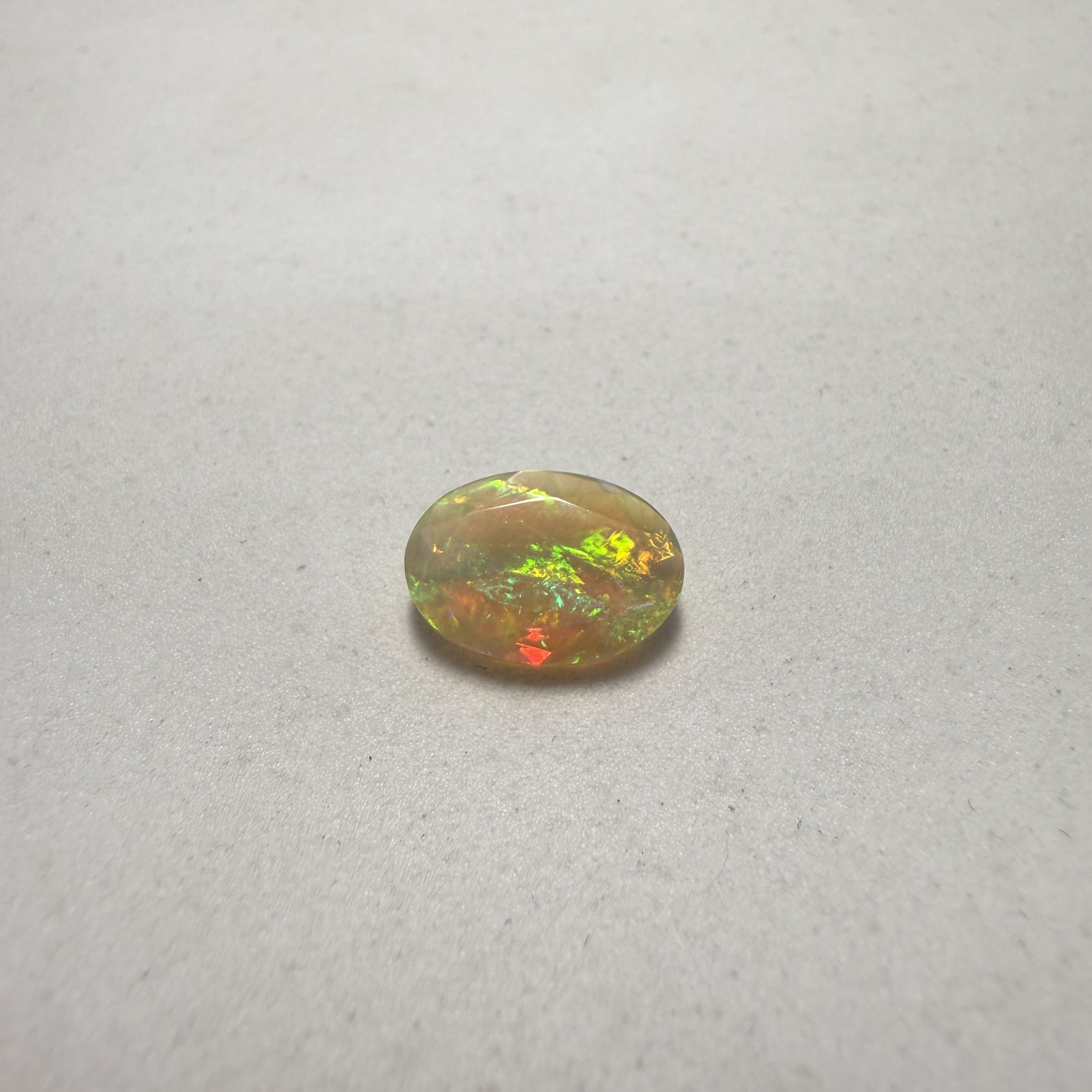 Opal - 1.85 Carat